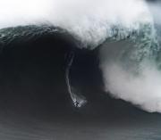 Lucas „Chumbo” szörfsikere a Nazaré Tow Surfing Challenge 2022 versenyén